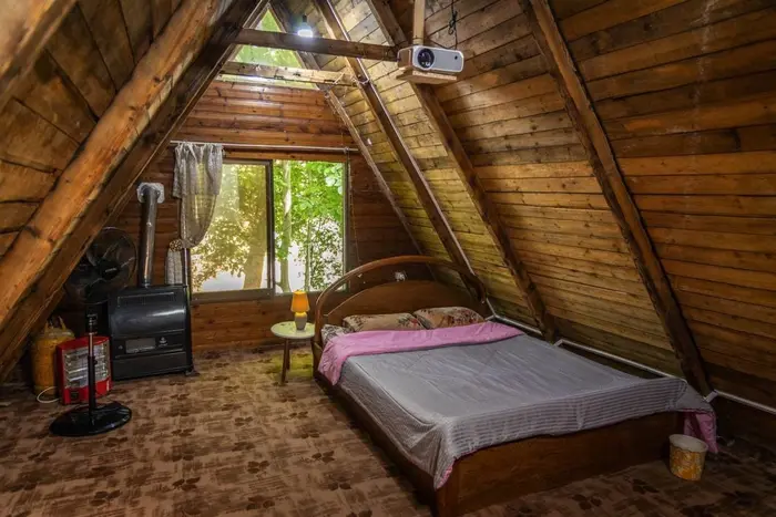 کلبه یک خوابه چوبی خورشید