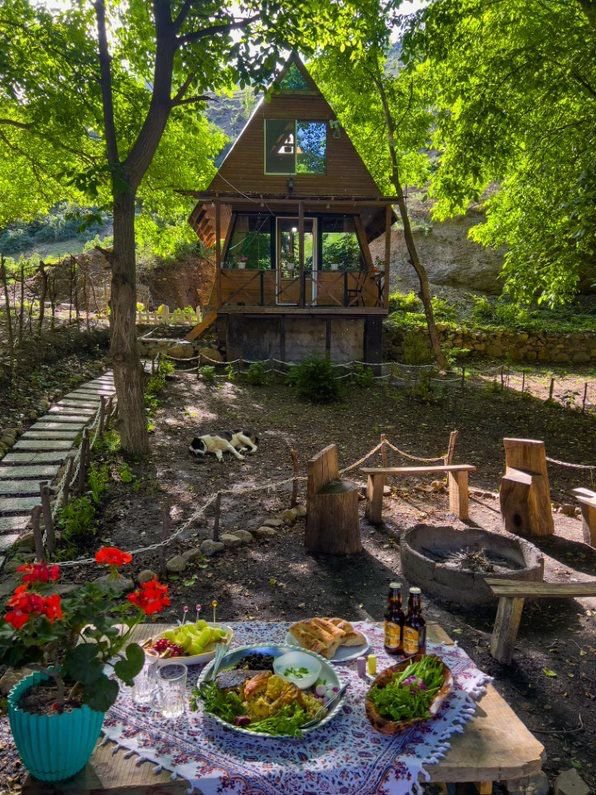 یک خوابه چوبی خورشید