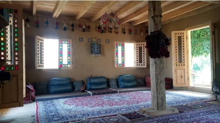 بوم گردی مه میان - عمارت دوخوابه