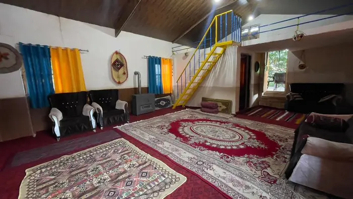 اقامتگاه سنتی گل و بلبل - واحد 2