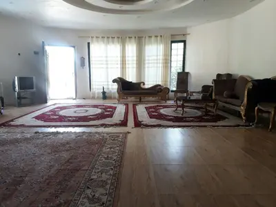 ویلا دوخوابه باغ کیا 1