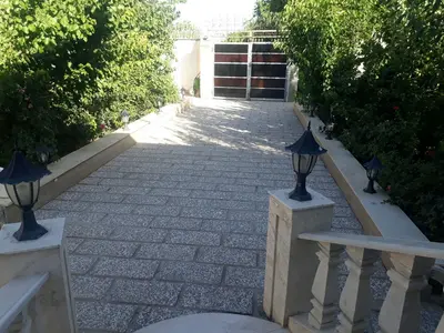 ویلا دوخوابه باغ کیا 1