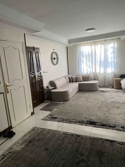 آپارتمان یک خوابه شرق هوم