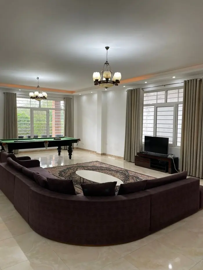 سه خوابه استخردار یاقوت سبز 95