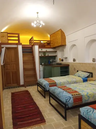 بومگردی خانه مفیدی - واحد اشراقها