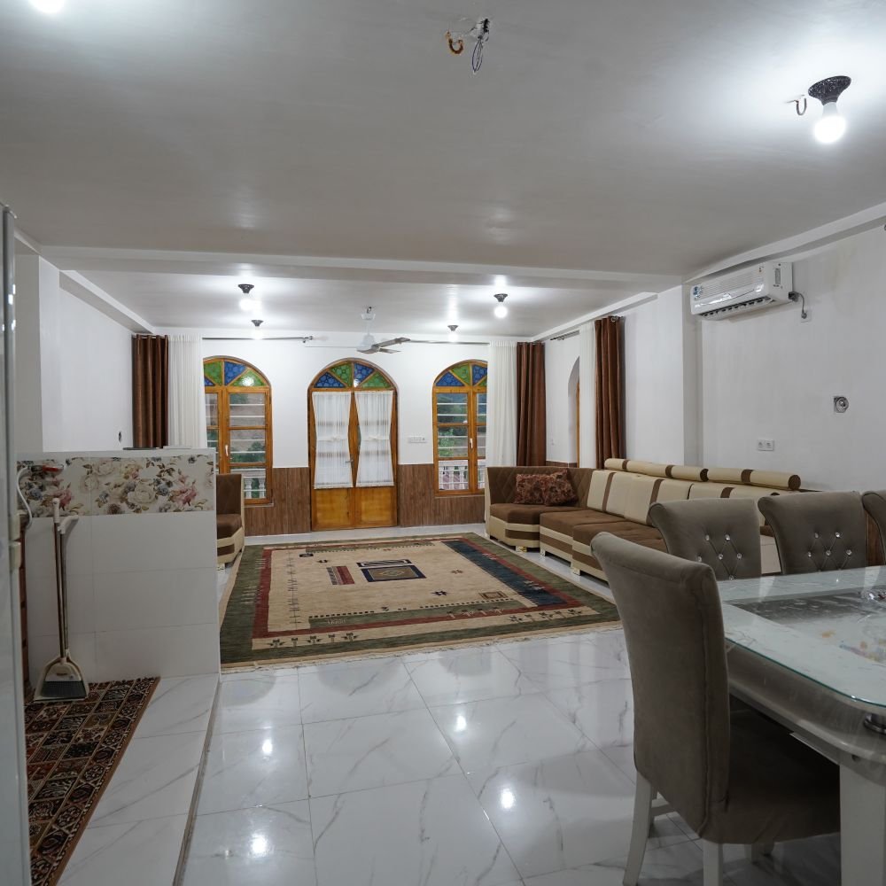 دوخوابه استخردار آبگرم ملاشی