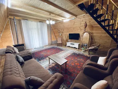 کلبه یک خوابه جنگلی خزان