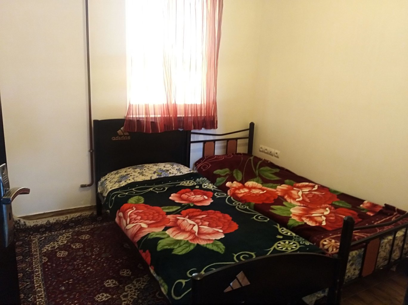 دوخوابه روستایی فرزین