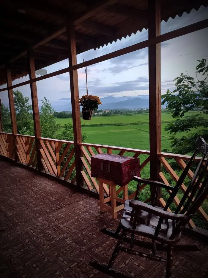 بوم گردی گیلان دخت - واحد سه دریا