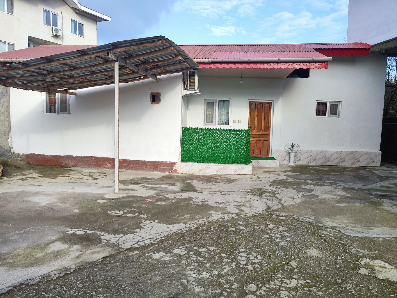 دوخوابه استخردار مبین