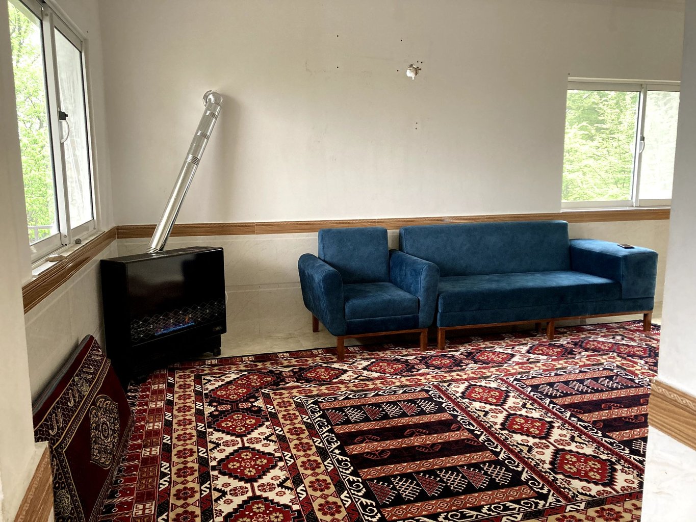 ویلا دوخوابه دنج سبز