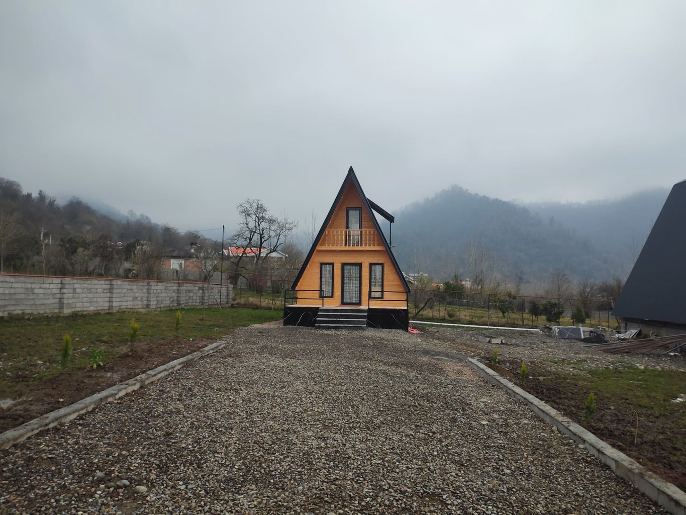 کلبه یک خوابه جنگلی سوئیسی مسعود