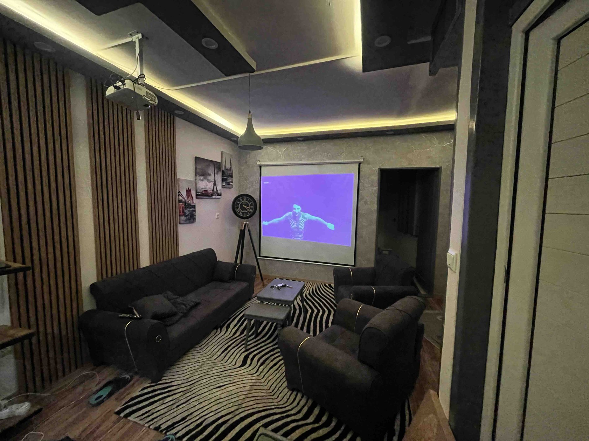 آپارتمان یک خوابه ستاری کوروش ۶