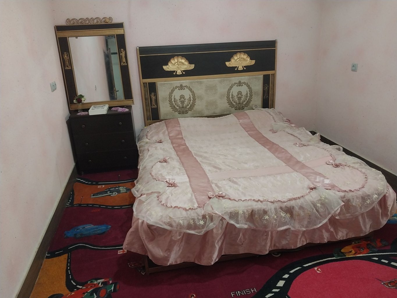 سوئیت دوخوابه باغ پرنده