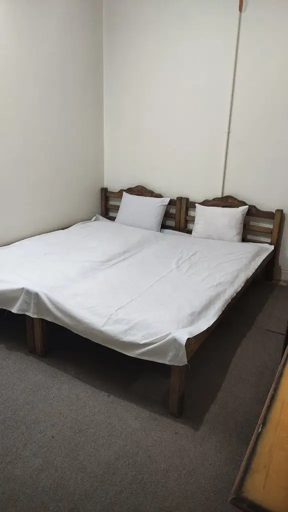 یک خوابه رعنا 1