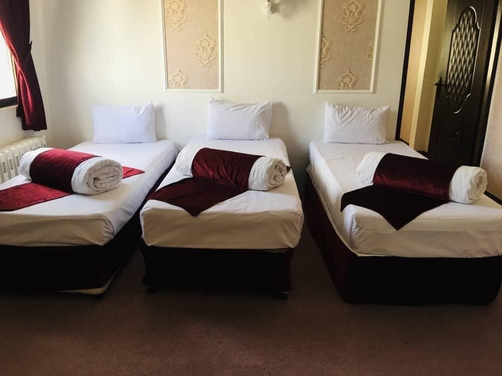 خاور - واحد سه تخته