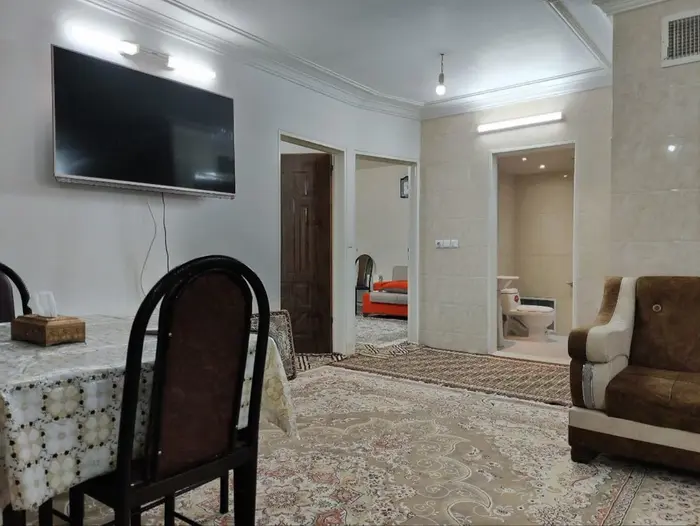 ویلا دوخوابه یادگار 2 دانش - فضای ورودی به سرویس و اتاق خواب ها