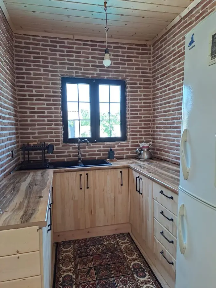 کلبه یک خوابه ساحلی استخردار آبگرم دادرس