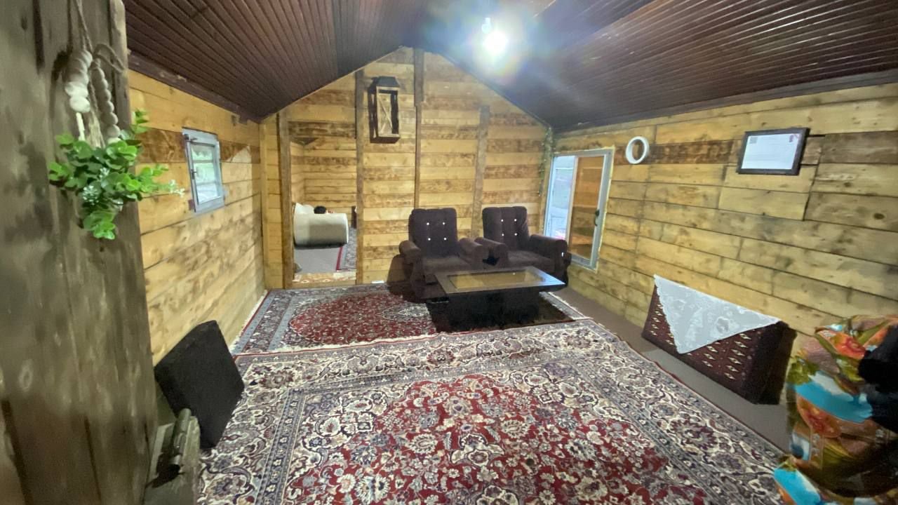 کلبه دوخوابه چوبی ییلاقی سوئه چاله