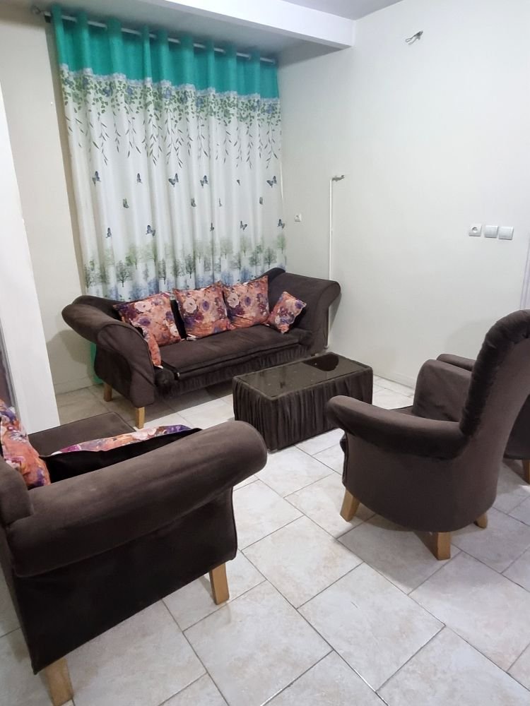 آپارتمان یک خوابه گلشهر 45