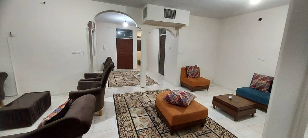 آپارتمان یک خوابه گلشهر 45