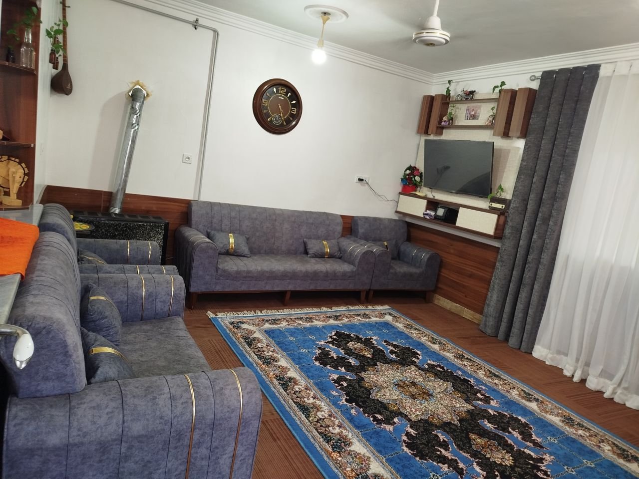 سوئیت فلت آراد 1