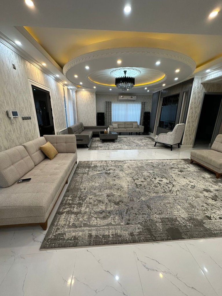 ویلا سه خوابه استخردار آبگرم عمارت کاخ سفید
