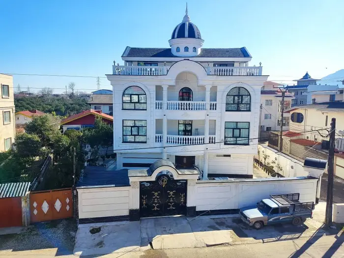 ویلا دوخوابه استخردار آبگرم پارمیس