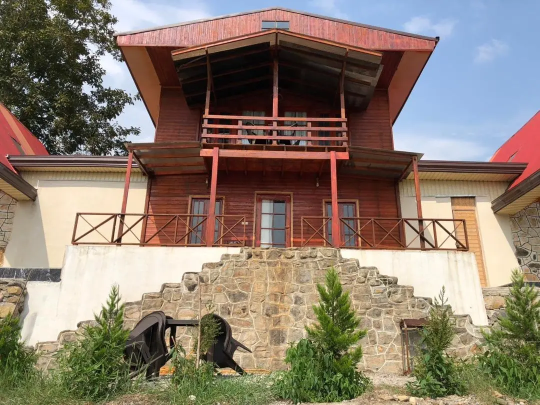 کلبه دوخوابه جنگلی راش 2