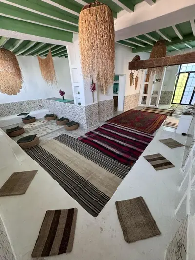 بومگردی خانه گلک - واحد فلت