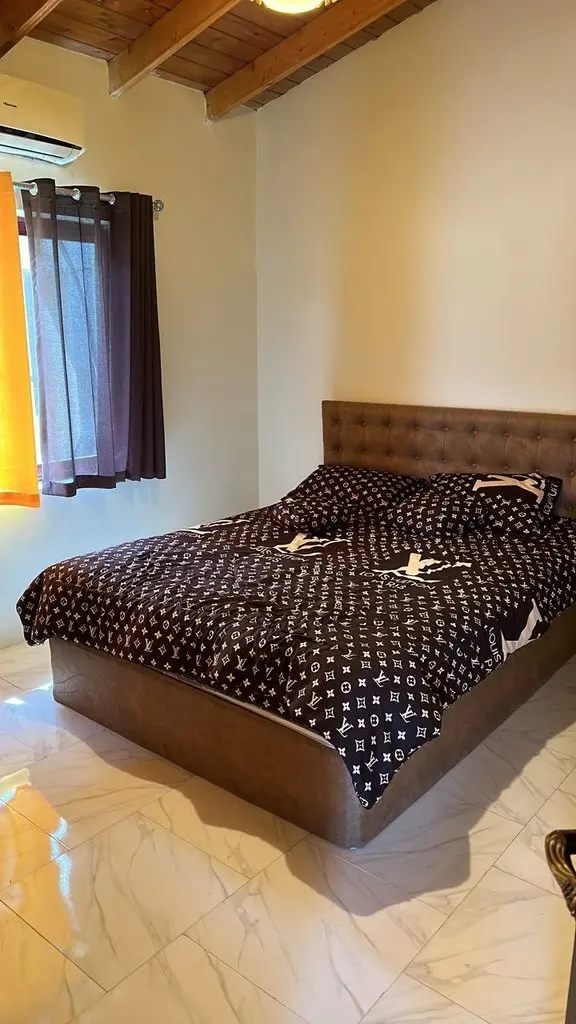 ویلا چهارخوابه هشت ستاره عدنان