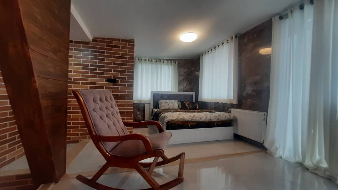 یک خوابه جکوزی دار آذین