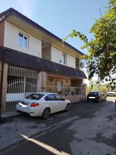 سوئیت یک خوابه ساحلی گهرباران