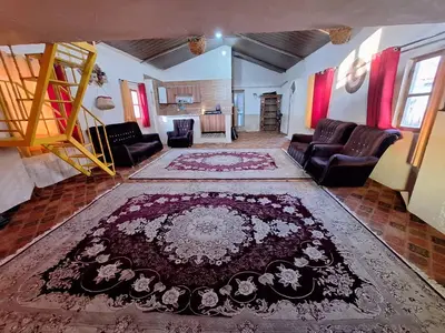 اقامتگاه سنتی گل و بلبل - واحد ۱