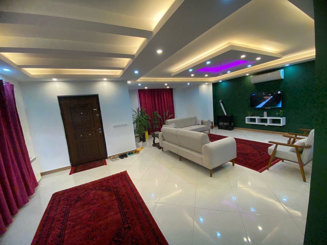 ویلا سه خوابه جنگلی حامد