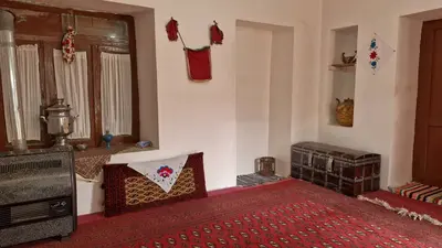 بومگردی پرچین نومل - واحد پنج افرا