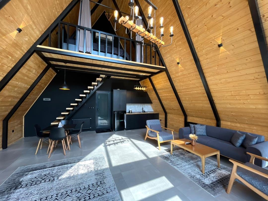 کلبه یک خوابه سوئیسی مون