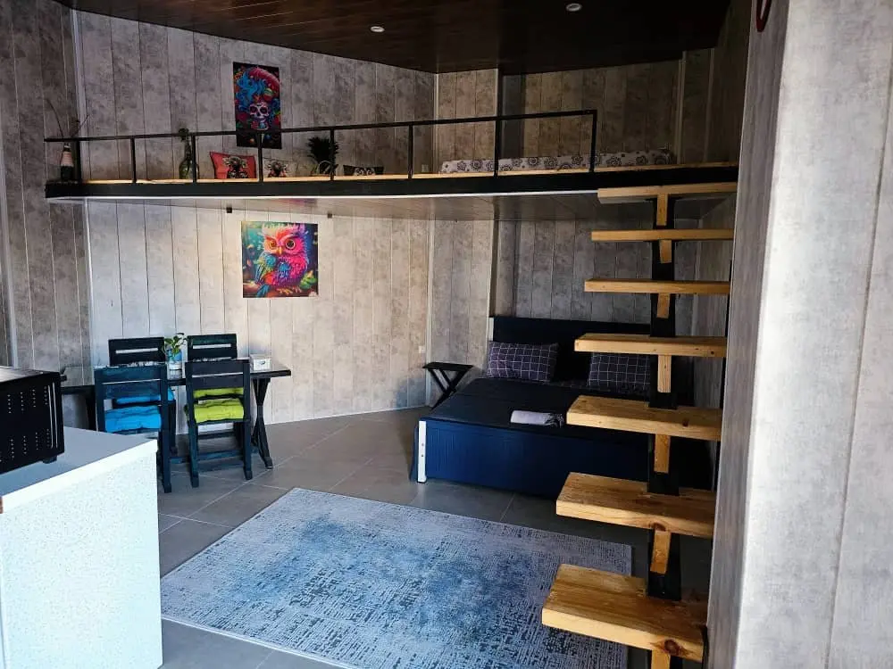 سوئیت بلک کاکتوس - واحد ۳