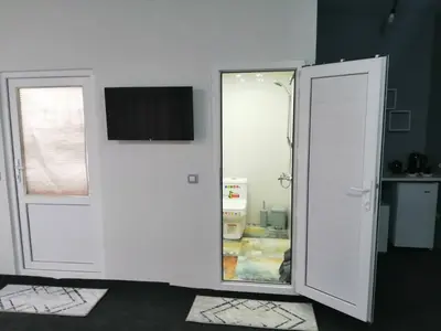 سوئیت گیله وا - یک تخته فلت اتاق گیو ١ حلیمه جان