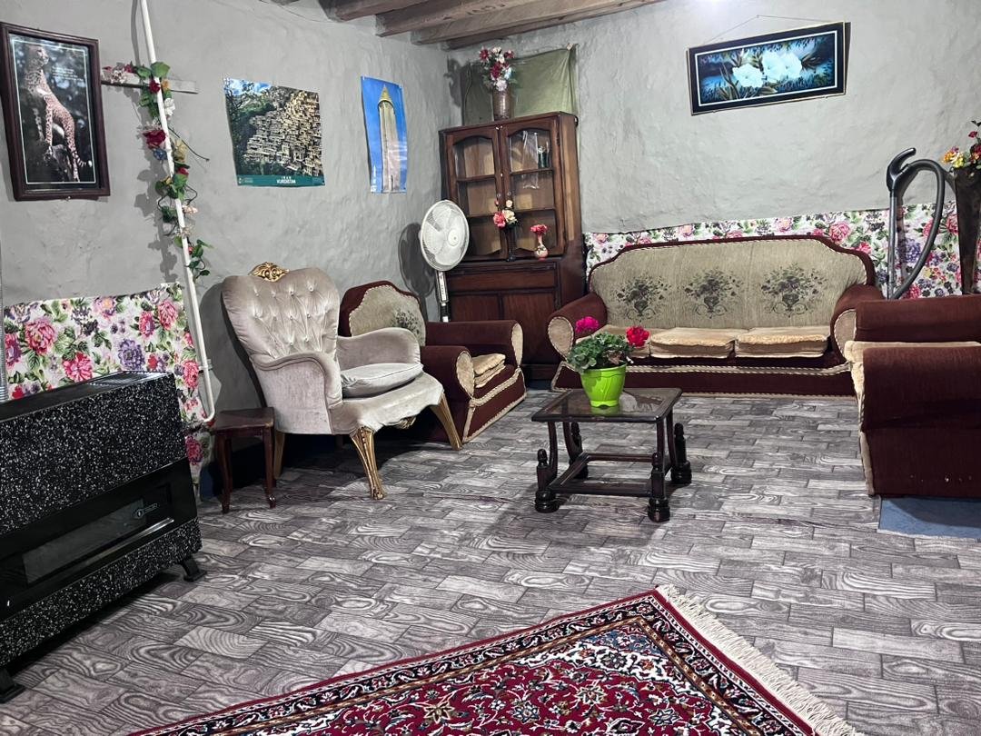 سوئیت یک خوابه چوبی استرآباد