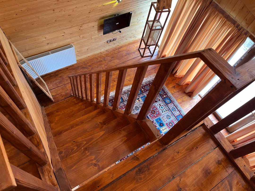 یک خوابه تینا