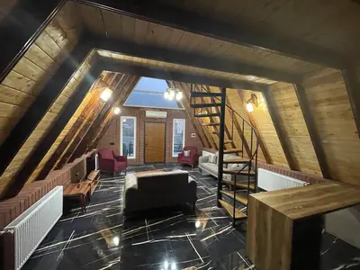 کلبه فلت سوئیسی کارن