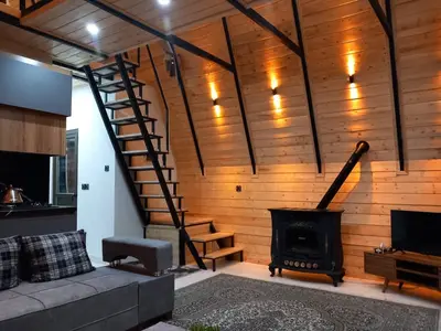 کلبه دوخوابه سوئیسی آسمان