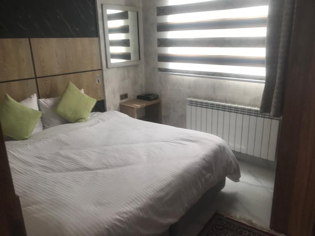 احسان الرضا واحد دوخوابه پنج تخته رویال