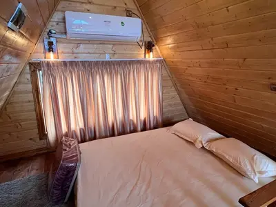 کلبه یک خوابه تینا