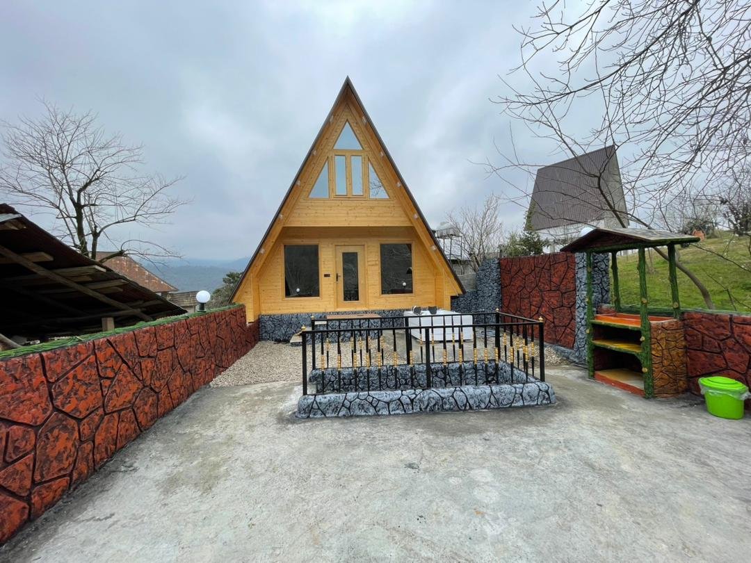 کلبه دوخوابه جکوزی دار تسکا لفار ۱