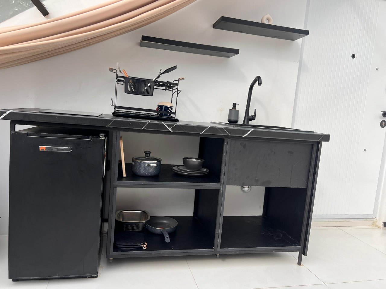 کلبه فلت شیشه ای نیکان 2