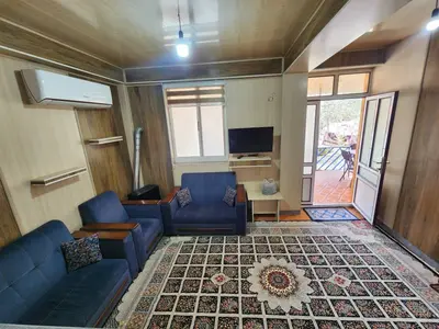 کلبه دوخوابه جنگلی لب رودخانه 4