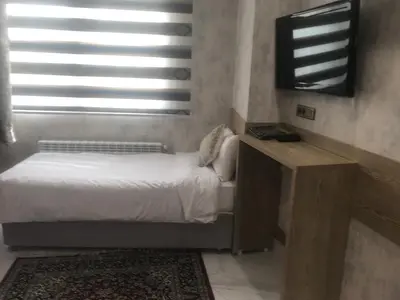 مجتمع اقامتی احسان الرضا واحد دوخوابه پنج تخته رویال