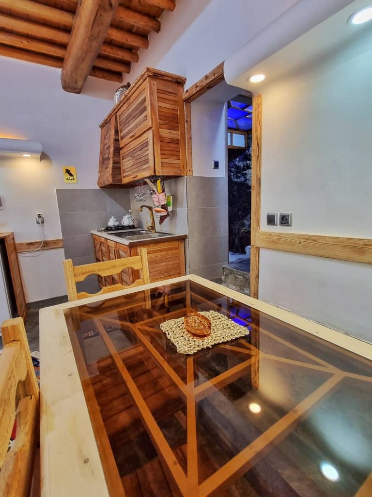 هاستل سنتی ماسوله - واحد جکوزی دار لاسه سر